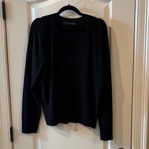 360 Cashmere Elegant Black V-Neck Sweater